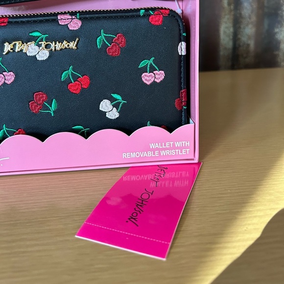 NWT- Betsey Johnson Cherry Embroidered wrislet wallet - Picture 3 of 5